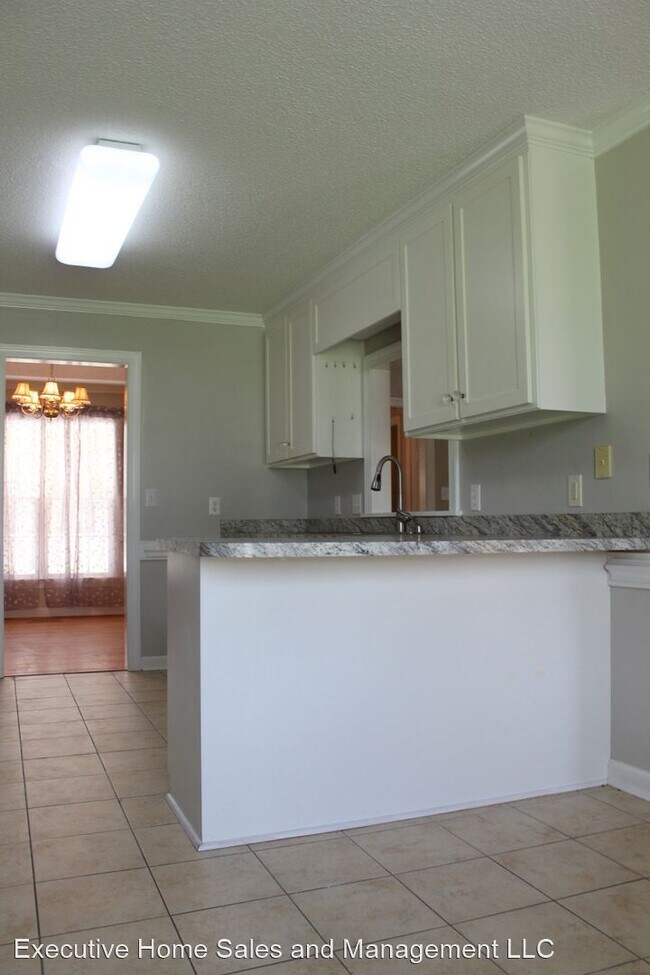 Building Photo - 3 br, 2 bath House - 420 Hunters Creek Dr