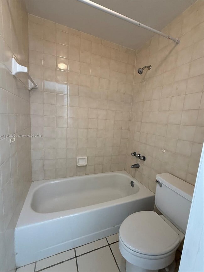 Building Photo - 7700 SW 155th Pl