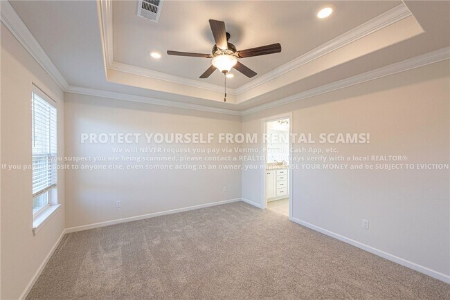 Building Photo - 411 Coconut Ln