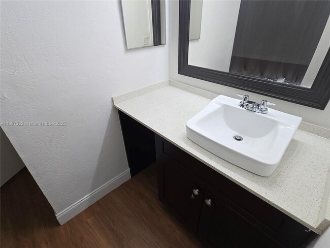 Building Photo - 2650 NW 60th Way