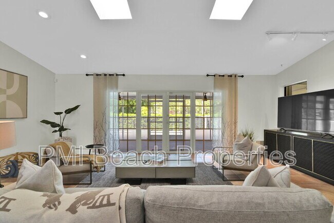 Building Photo - 13684 Exotica Ln