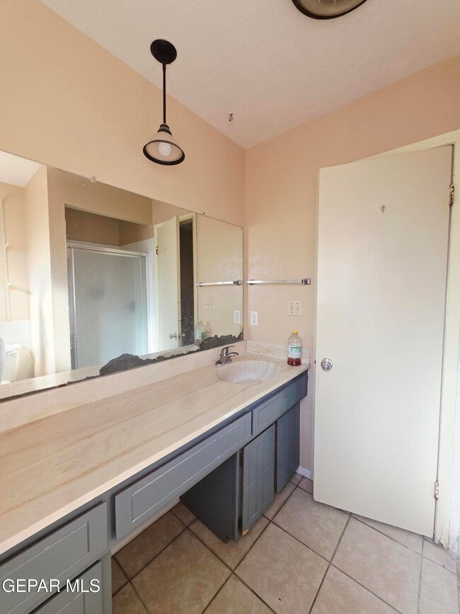 Building Photo - 10457 Aphonia Dr