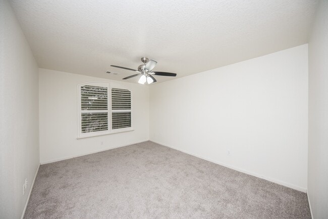 Building Photo - 2922 Copper Cliff Dr
