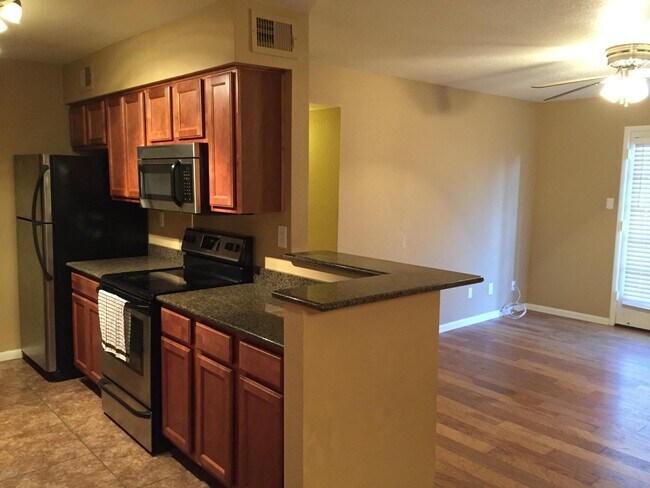 Primary Photo - 5995 N 78th St