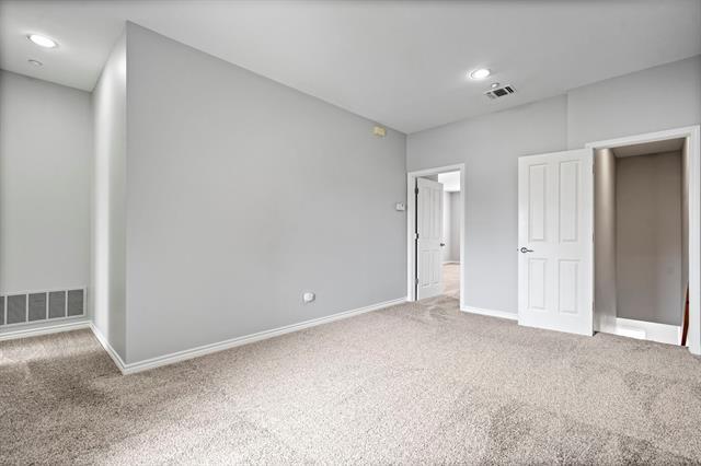 Building Photo - 4412 McKinney Ave
