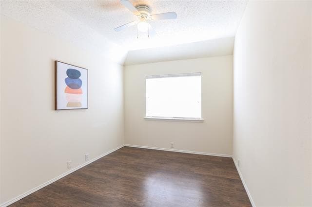 Building Photo - 206 Howley Ct