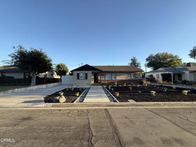 Building Photo - 1075 Chevron Ct