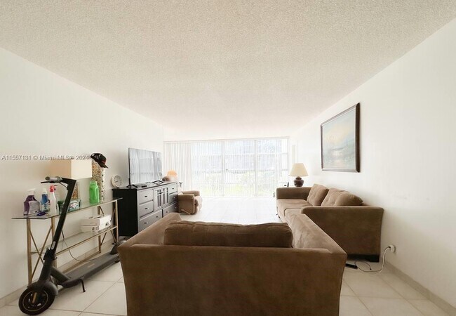 Building Photo - 601 Three Islands Boulevard