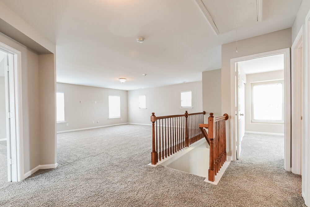 Building Photo - 304 Edgecroft Way
