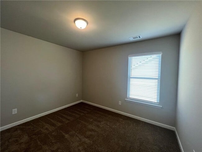 Building Photo - 213 Cornwell Wy