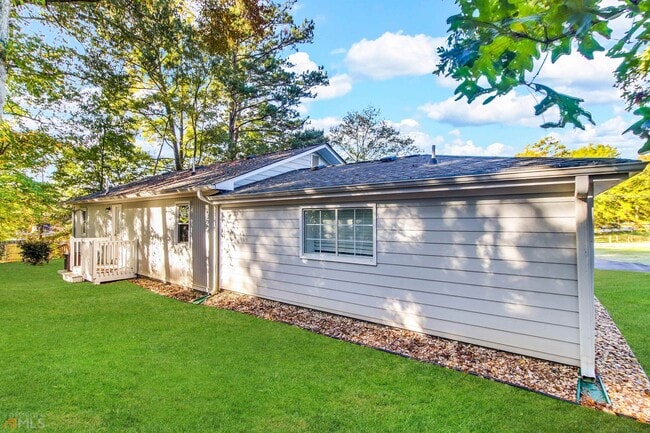 Building Photo - 8208 Connally Dr