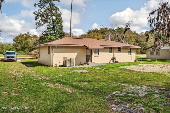 Building Photo - 8900 Crystal Springs Rd