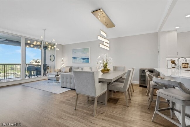 Building Photo - 420 Cove Tower Dr