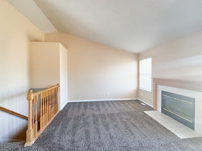 Building Photo - Spacious 5-Bedroom Home in Stansbury Park ...