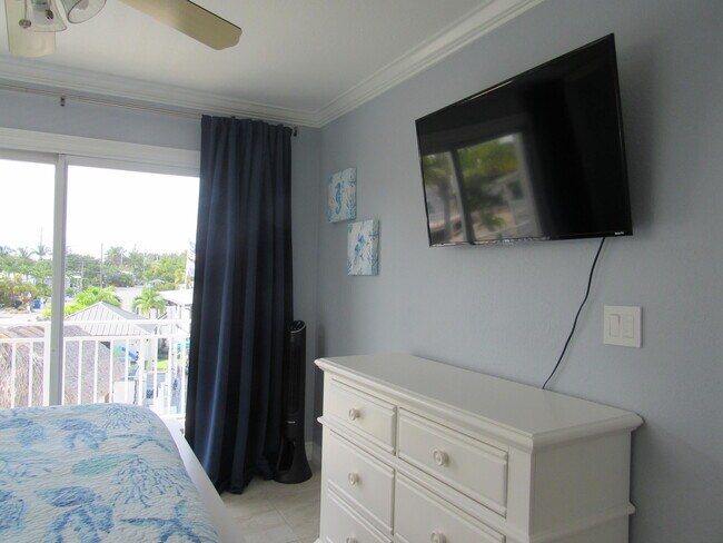 Building Photo - 103 Starfish Ln