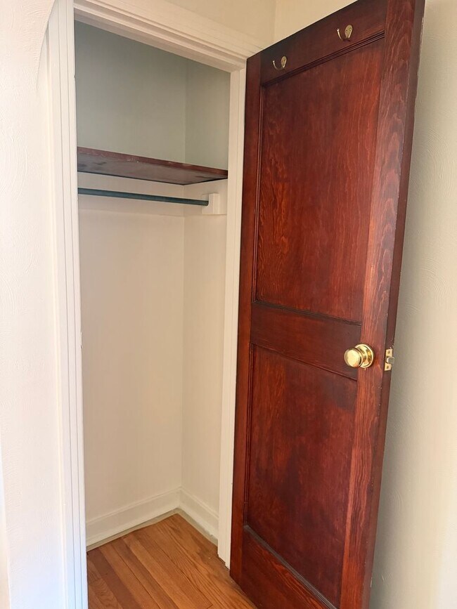 Building Photo - 4861 Bull Creek Rd