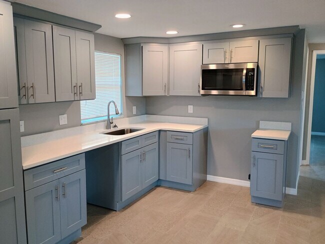 Building Photo - 6737 Udell Ln