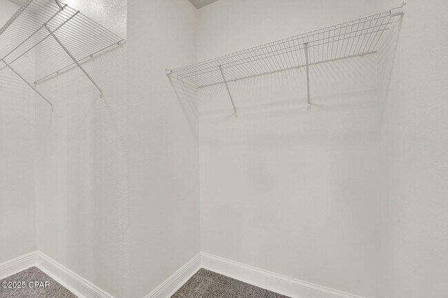 Building Photo - 5204 Park St