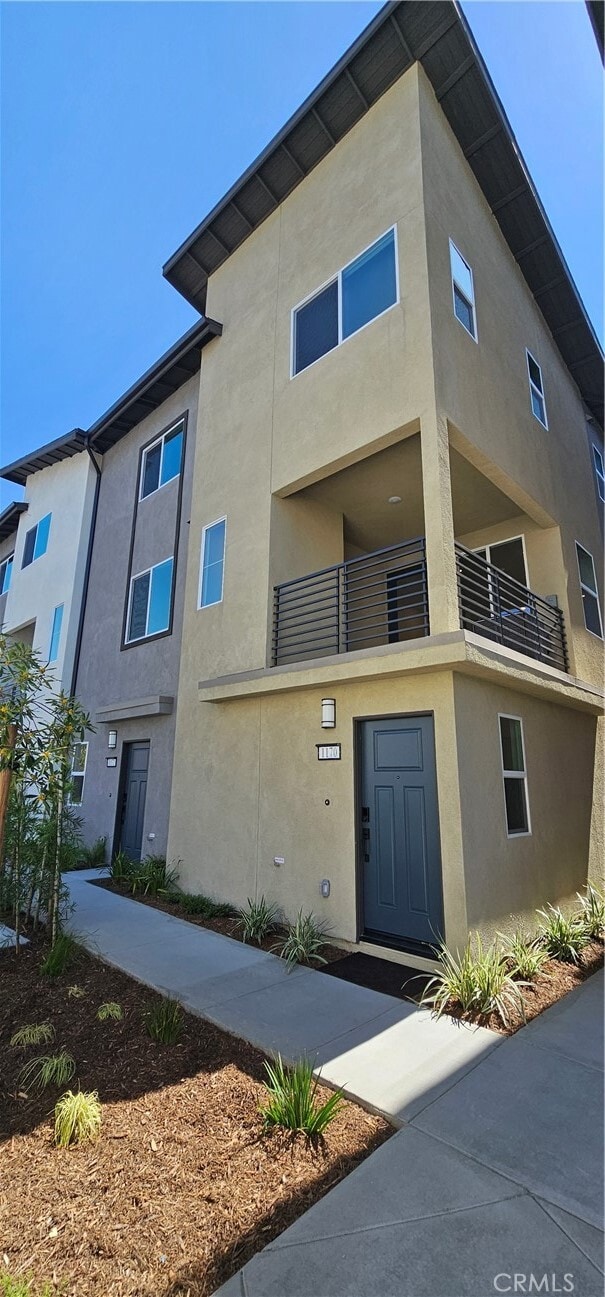 Building Photo - 1170 E Santo Antonio Dr