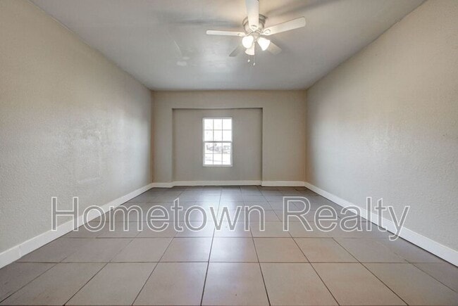 Building Photo - 332 NW 85th St