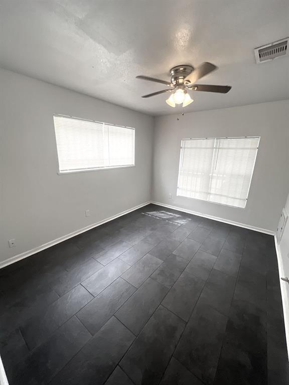 Building Photo - 7719 Hirsch Rd