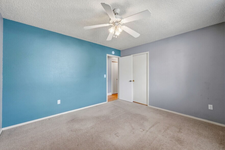 Building Photo - 244 Wadsworth Cir
