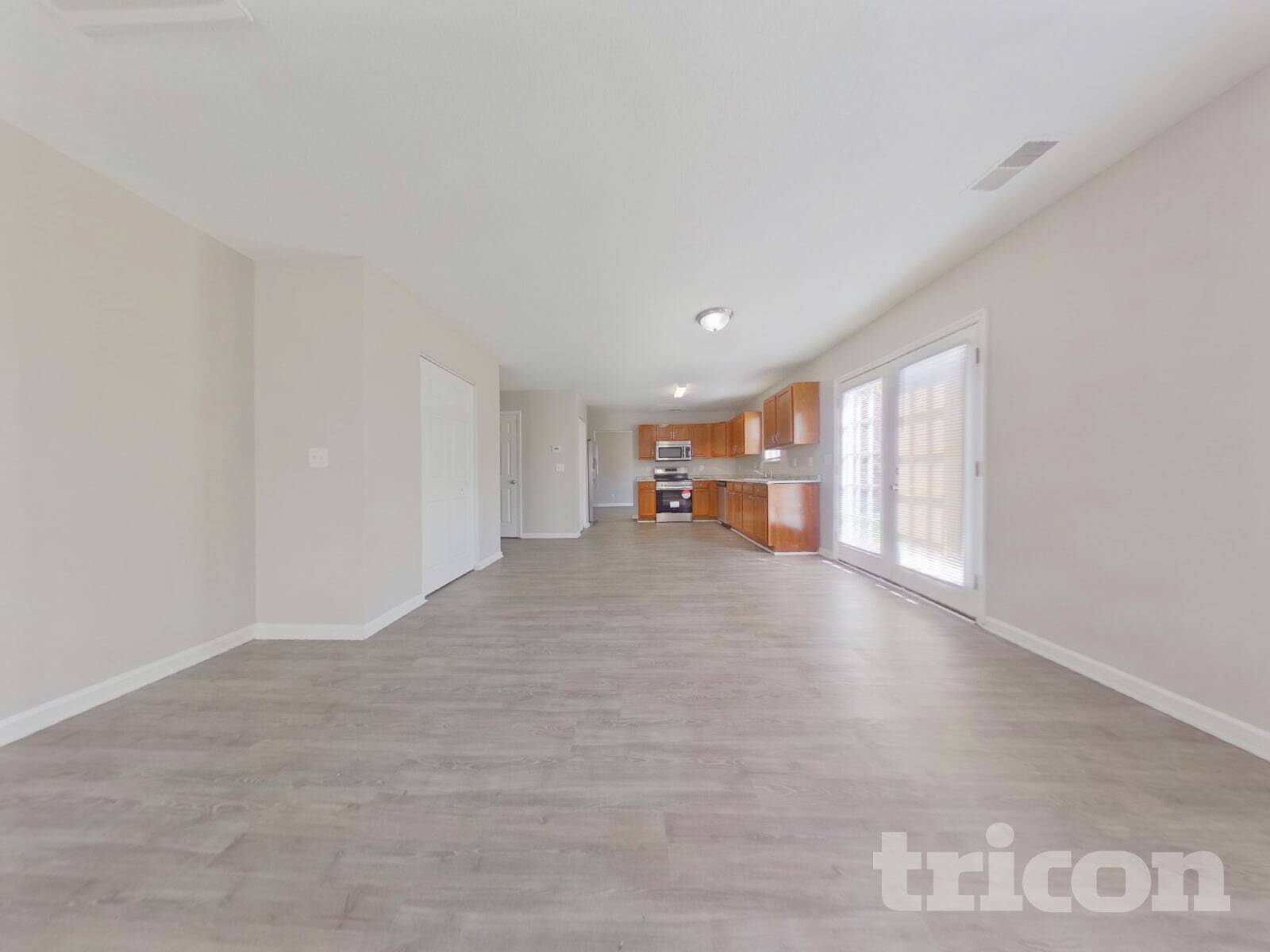 Building Photo - 482 Fox Trot Dr