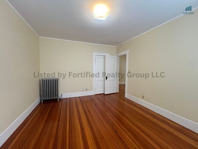 Building Photo - 142 Washington St