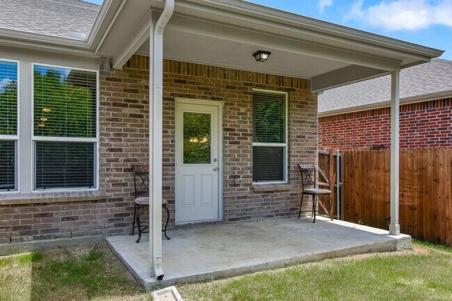 Building Photo - 1808 Abby Creek Dr