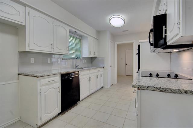 Building Photo - 2501 Glenhaven Dr