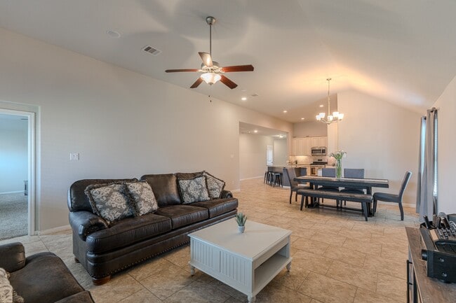 Building Photo - 14207 Irvine Rnch Trl