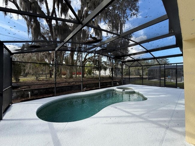 Building Photo - 203 Granada Blvd