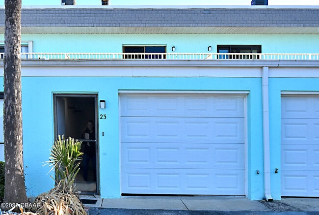 Building Photo - 2850 Ocean Shore Blvd