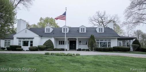 Building Photo - 42160 Woodward Ave