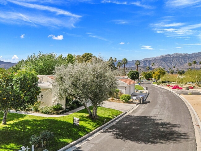 Building Photo - 68615 Paseo Soria