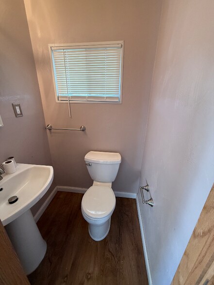 Building Photo - 2634 PA 119