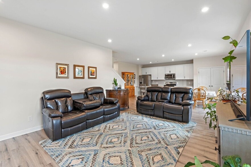 Building Photo - 2761 Sparrowgap Trl