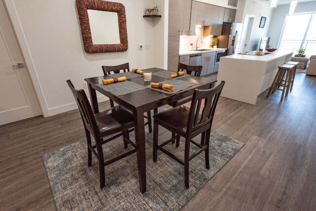 Building Photo - 3500 S Corona St