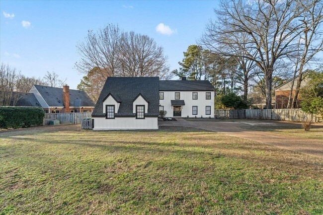 Building Photo - 1361 Poplar Ridge Dr