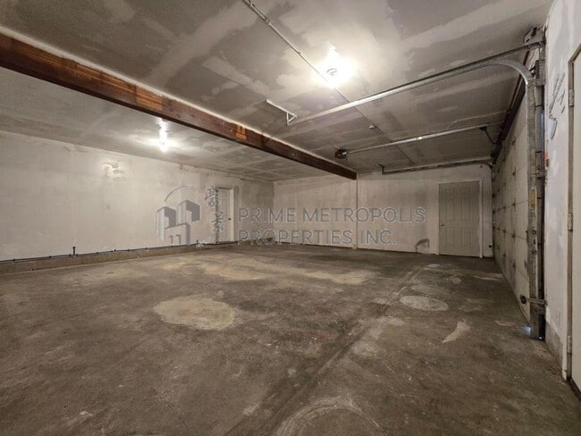 Building Photo - 12925 158th Ave SE