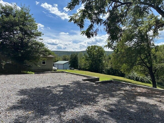 Building Photo - 6034 U.S. Rte 209
