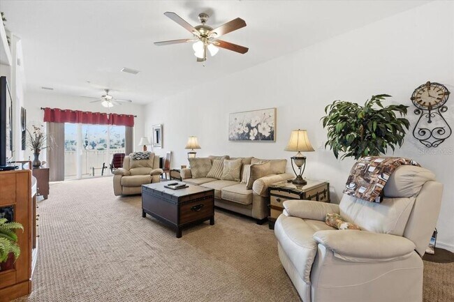 Building Photo - 102 NATURES Way