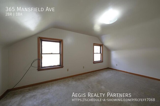 Building Photo - 365 Mansfield Ave