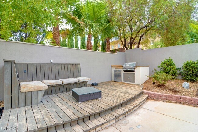 Building Photo - 8442 Elche Ct