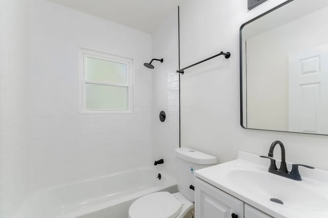 Building Photo - Fully Renovated 2-Bedroom Home with 1-Car Garage