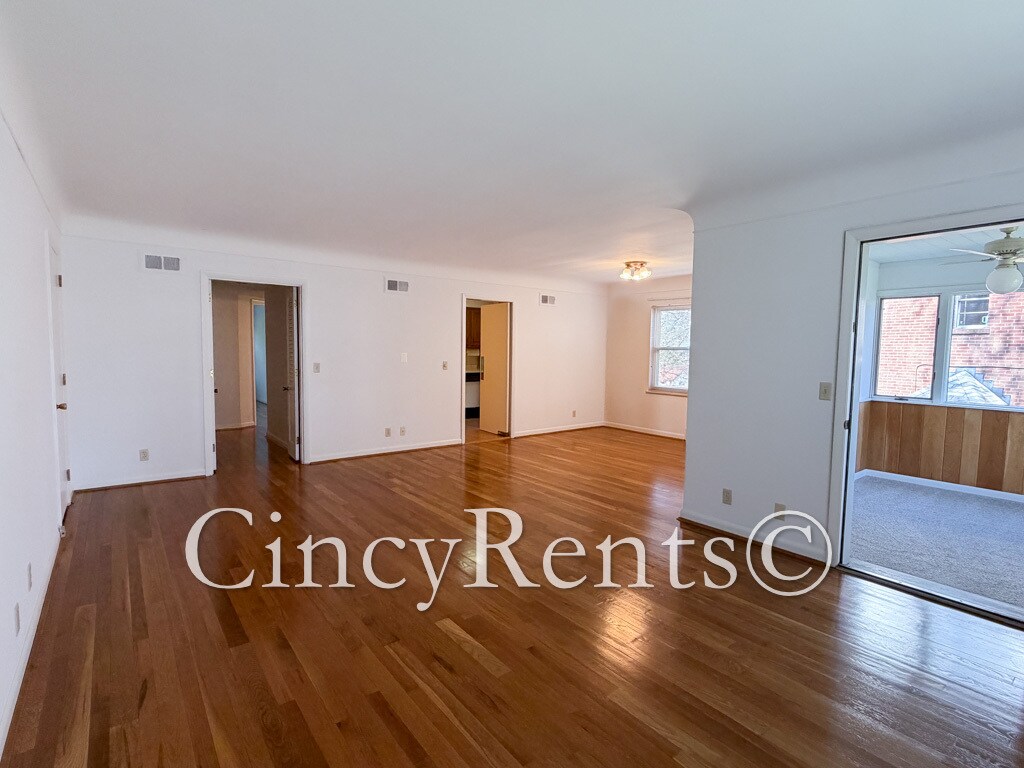 Building Photo - 3329 Mowbray Ln