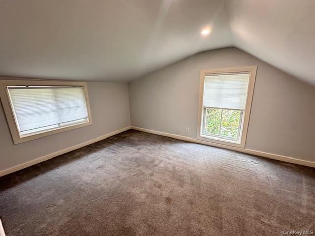 Building Photo - 414 Thompson St