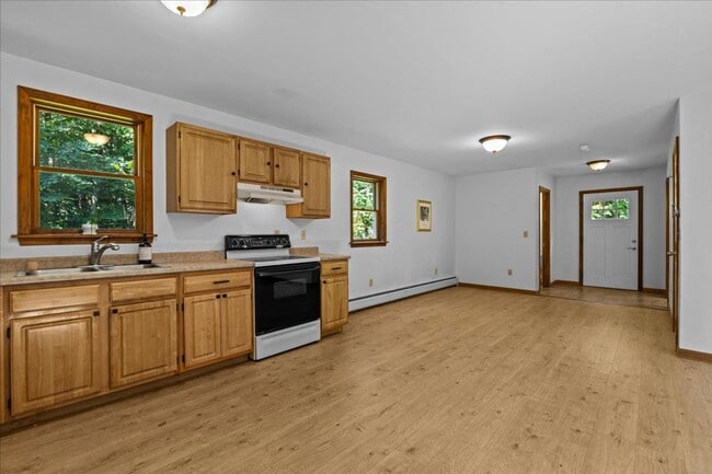 Building Photo - Peaceful 3BD/1.5BA in Sheldon