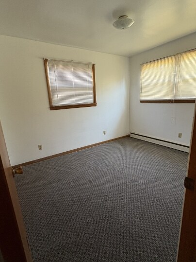 Building Photo - 102 S Brewer Dr