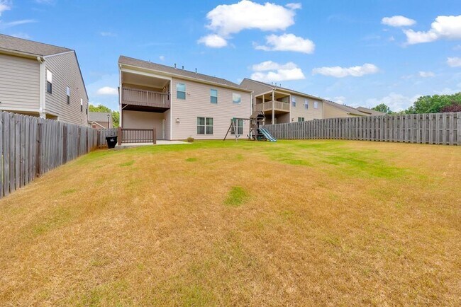 Building Photo - 4990 Brierstone Dr